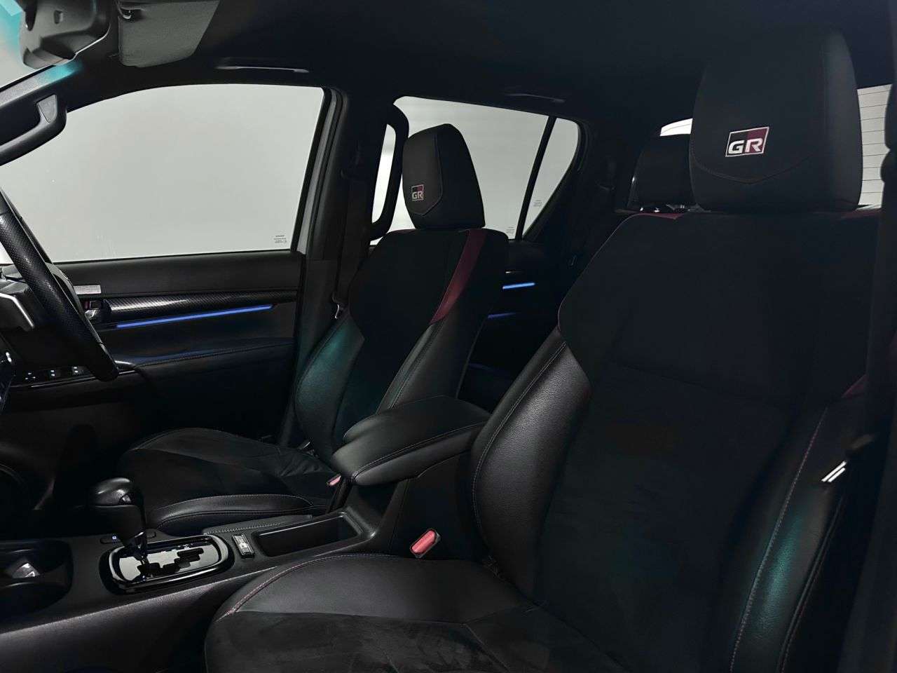 2024 TOYOTA HILUX 2024 TOYOTA HILUX