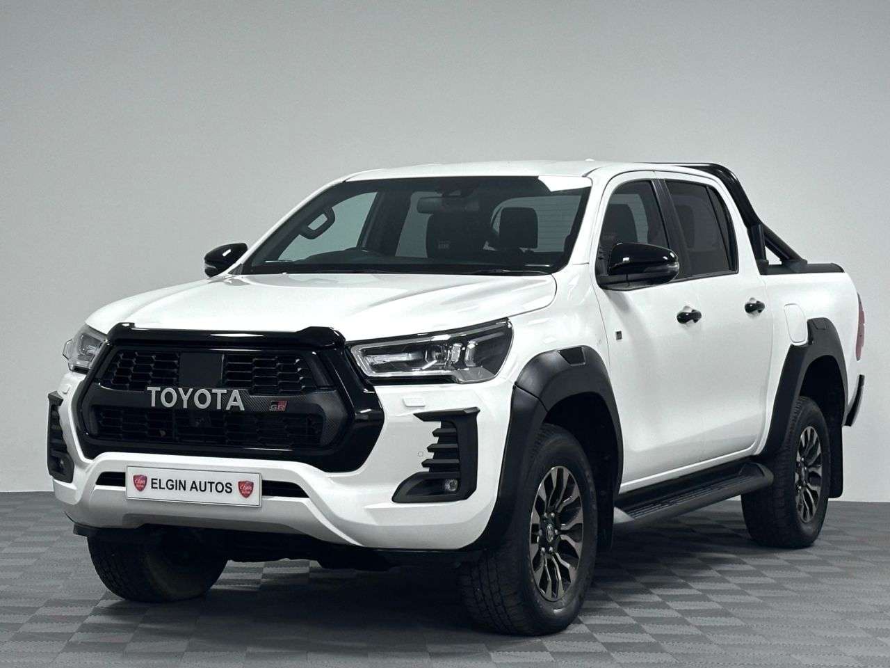 A 2024 TOYOTA HILUX GR Sport Double Cab 2.8 D-4D Auto ( 204 bhp ) A 2024 TOYOTA HILUX GR Sport Double Cab 2.8 D-4D Auto ( 204 bhp )