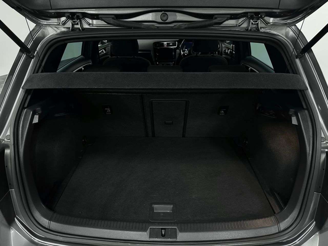 2019 VOLKSWAGEN GOLF 2019 VOLKSWAGEN GOLF