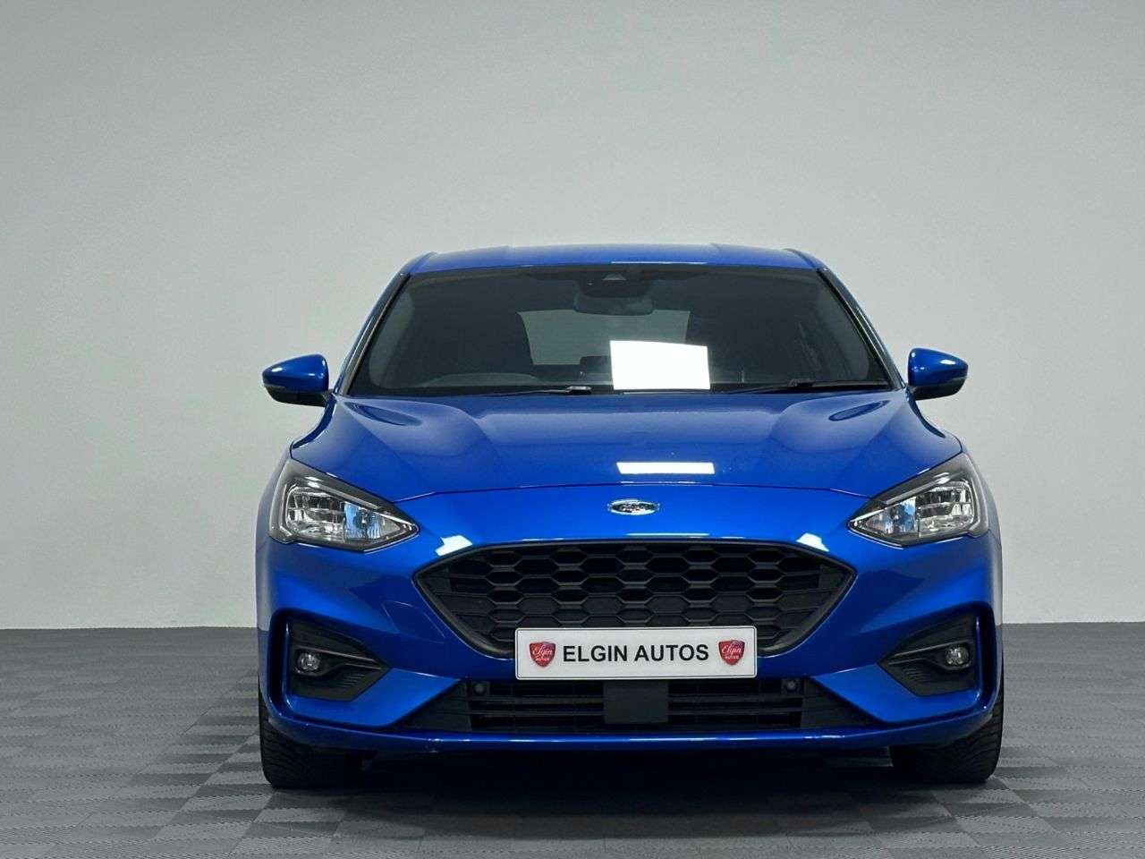 A 2020 FORD FOCUS ST-Line 1.0T EcoBoost ( 125 bhp ) A 2020 FORD FOCUS ST-Line 1.0T EcoBoost ( 125 bhp )
