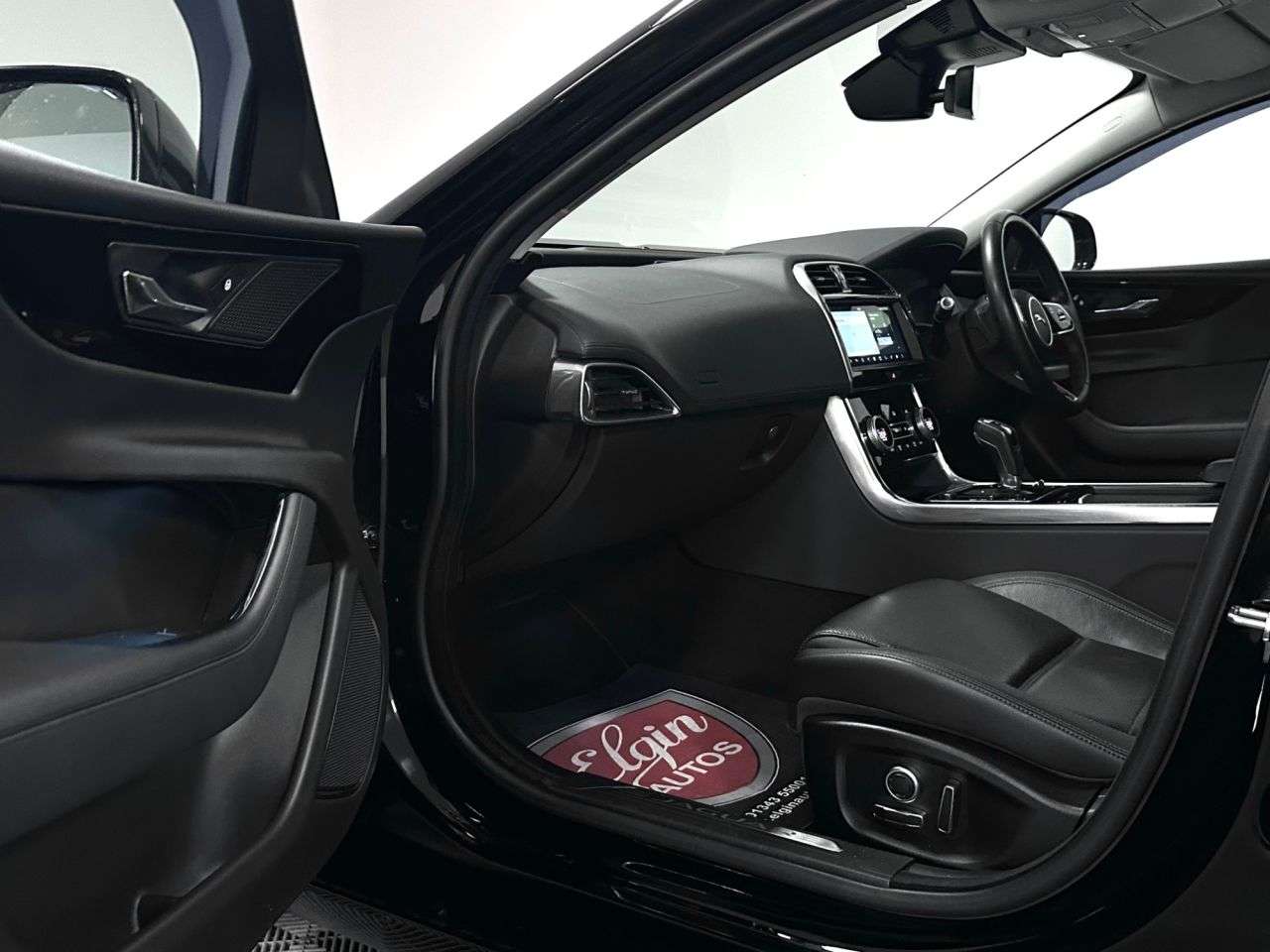 2020 JAGUAR XE 2020 JAGUAR XE