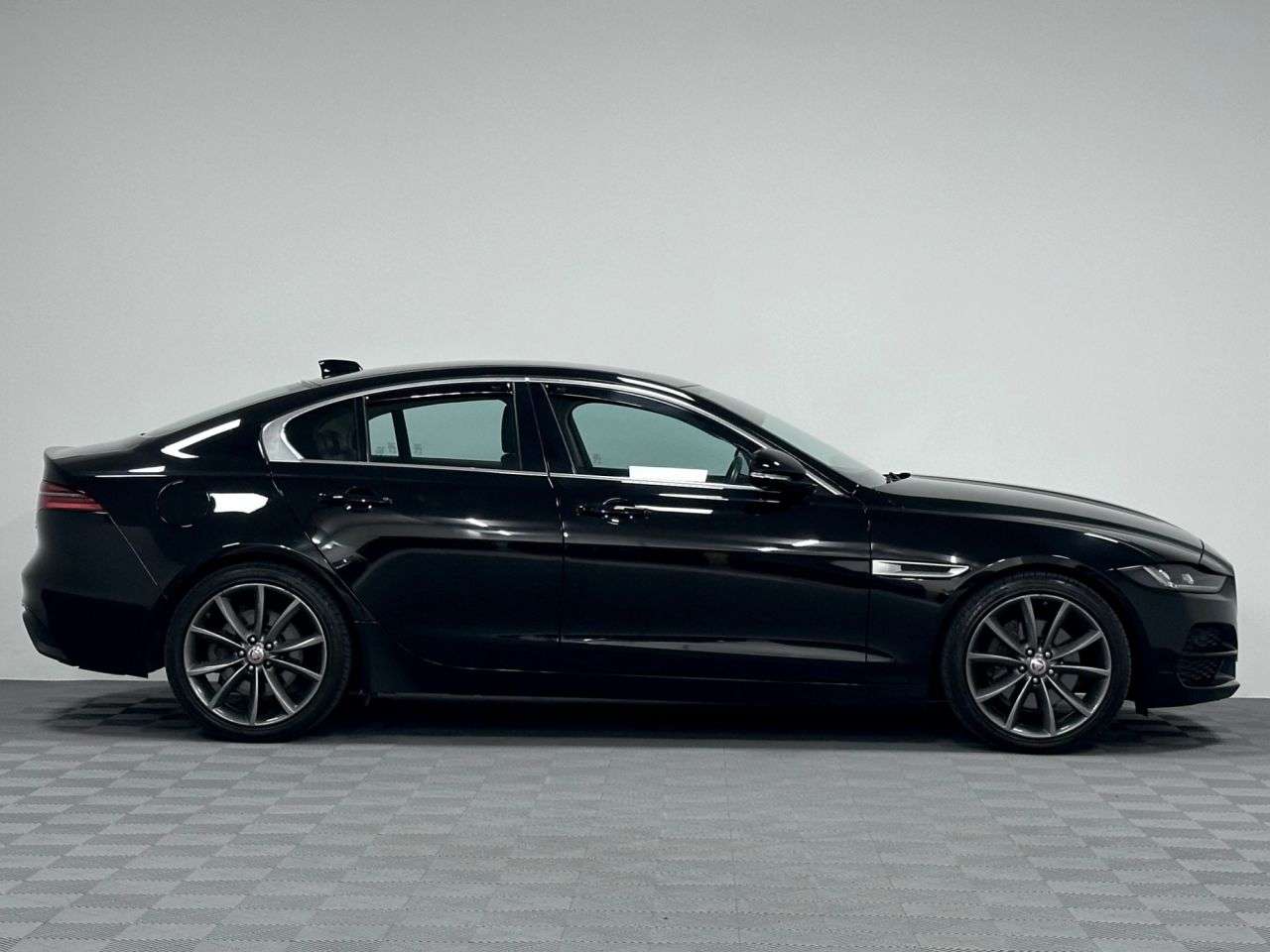 2020 JAGUAR XE 2020 JAGUAR XE