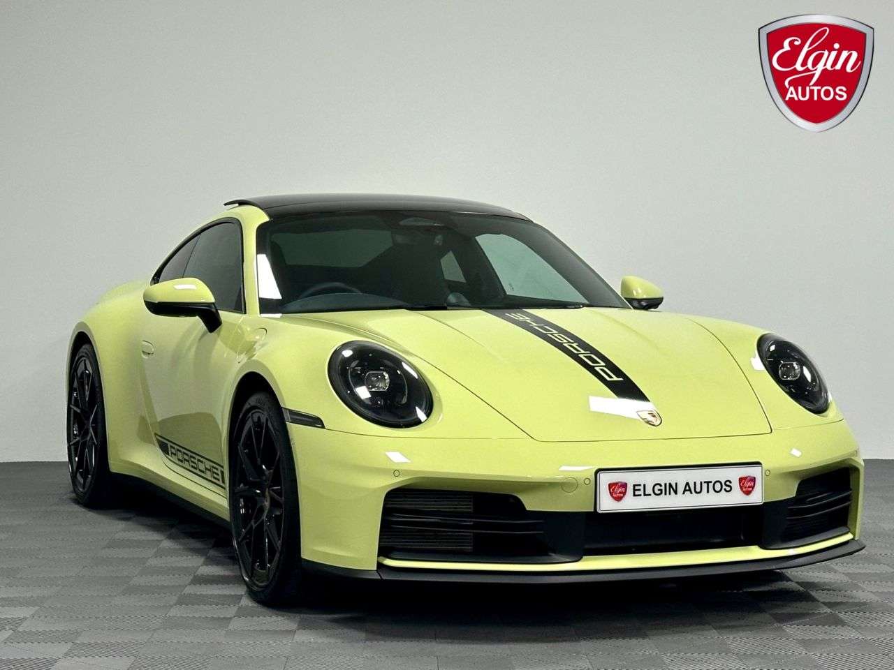 A 2026 PORSCHE 911 Carrera Coupe (992) 3.0T PDK ( 394 bhp ) A 2026 PORSCHE 911 Carrera Coupe (992) 3.0T PDK ( 394 bhp )