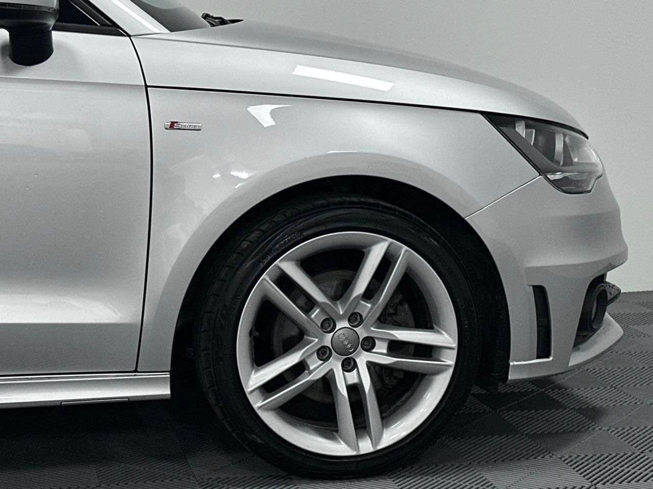 2013 AUDI A1 2013 AUDI A1