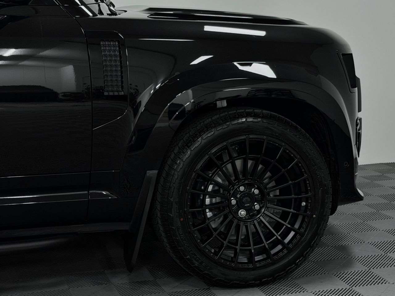 2026 LAND ROVER DEFENDER 90 2026 LAND ROVER DEFENDER 90