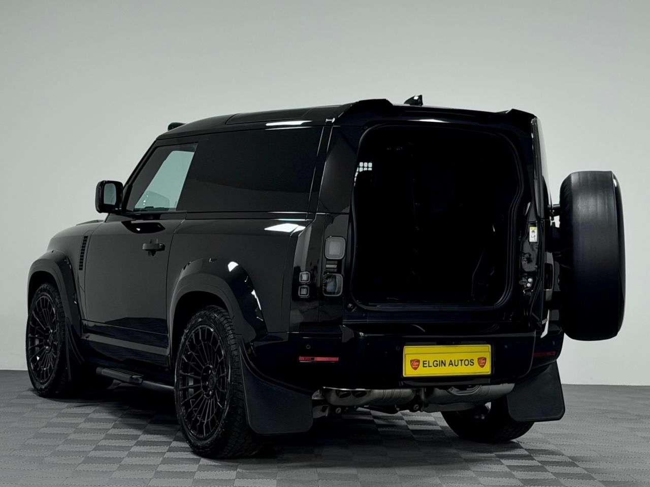 2026 LAND ROVER DEFENDER 90 2026 LAND ROVER DEFENDER 90
