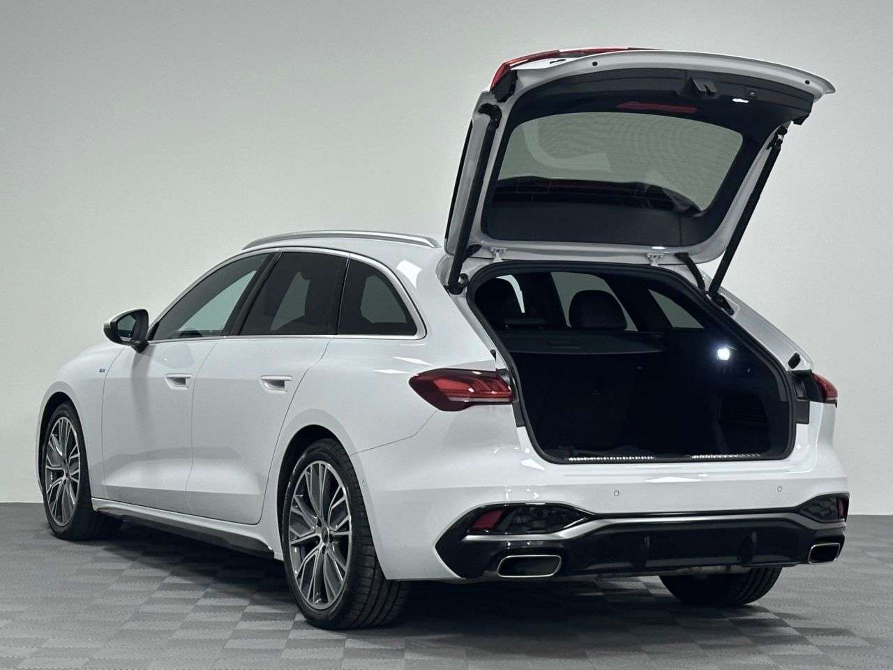2025 AUDI A5 AVANT 2025 AUDI A5 AVANT