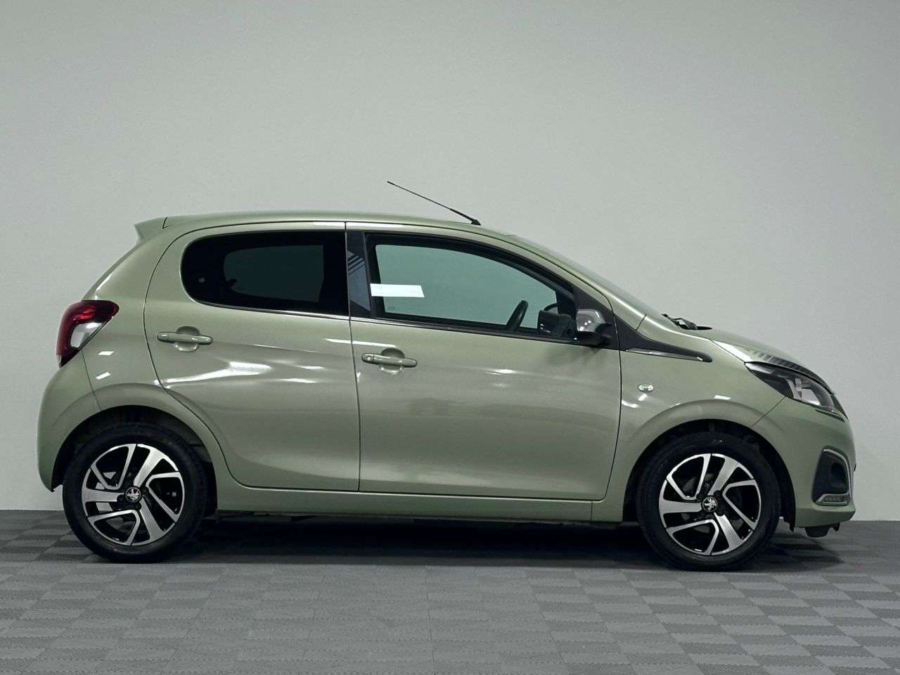 2020 PEUGEOT 108 2020 PEUGEOT 108