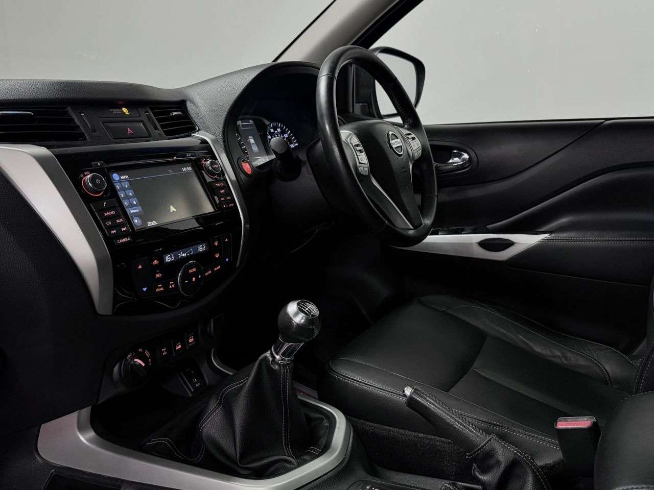 2017 NISSAN NAVARA 2017 NISSAN NAVARA