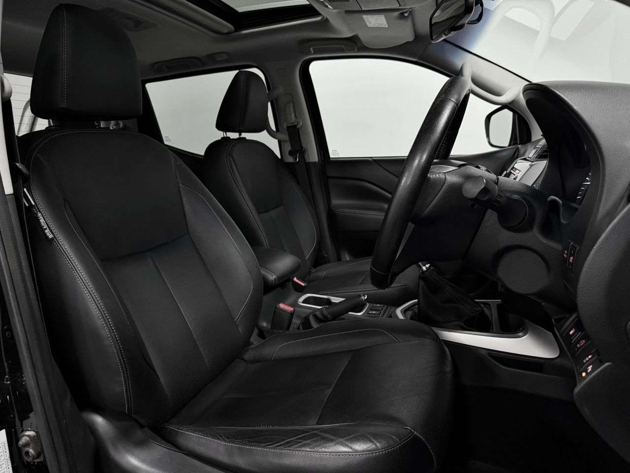 2017 NISSAN NAVARA 2017 NISSAN NAVARA