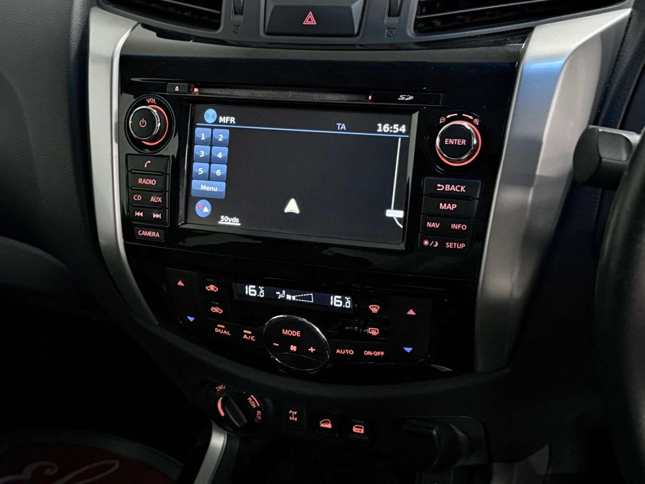 2017 NISSAN NAVARA 2017 NISSAN NAVARA