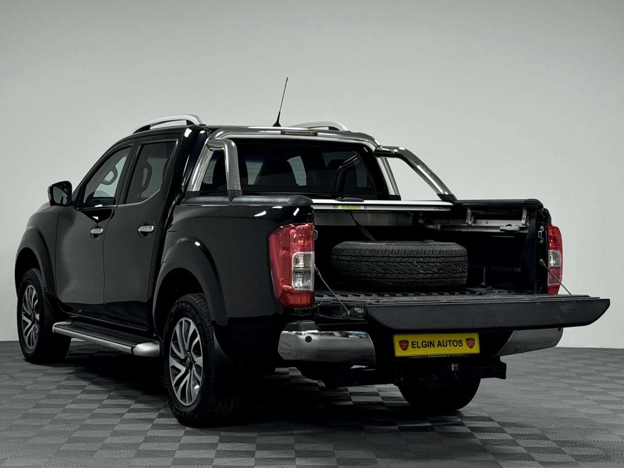 2017 NISSAN NAVARA 2017 NISSAN NAVARA