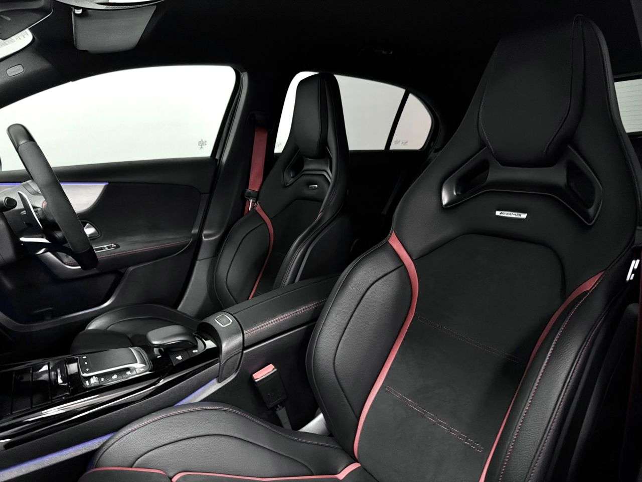 2021 MERCEDES-BENZ A CLASS 2021 MERCEDES-BENZ A CLASS