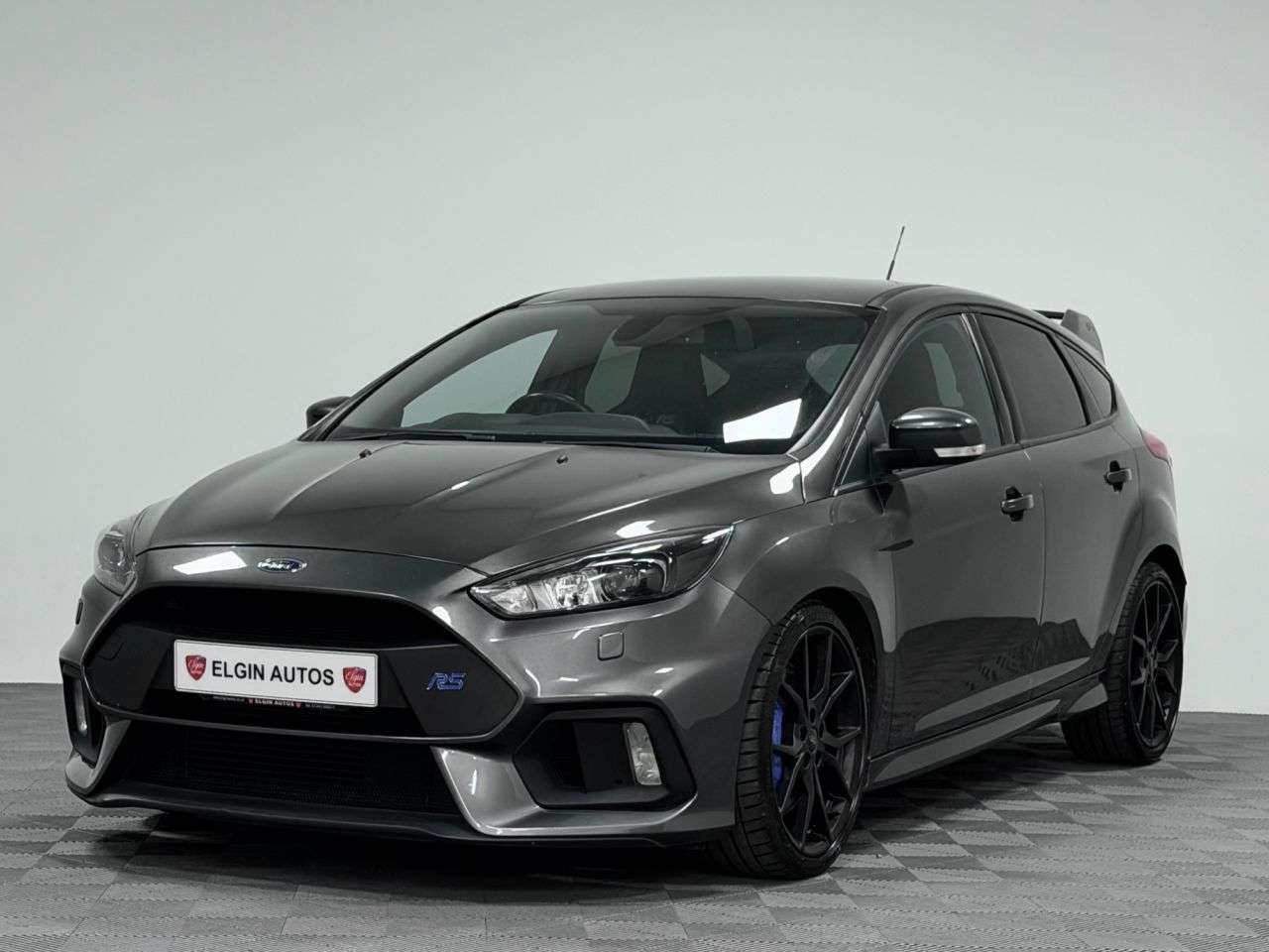 A 2016 FORD FOCUS RS AWD 2.3T EcoBoost ( 350 bhp ) A 2016 FORD FOCUS RS AWD 2.3T EcoBoost ( 350 bhp )