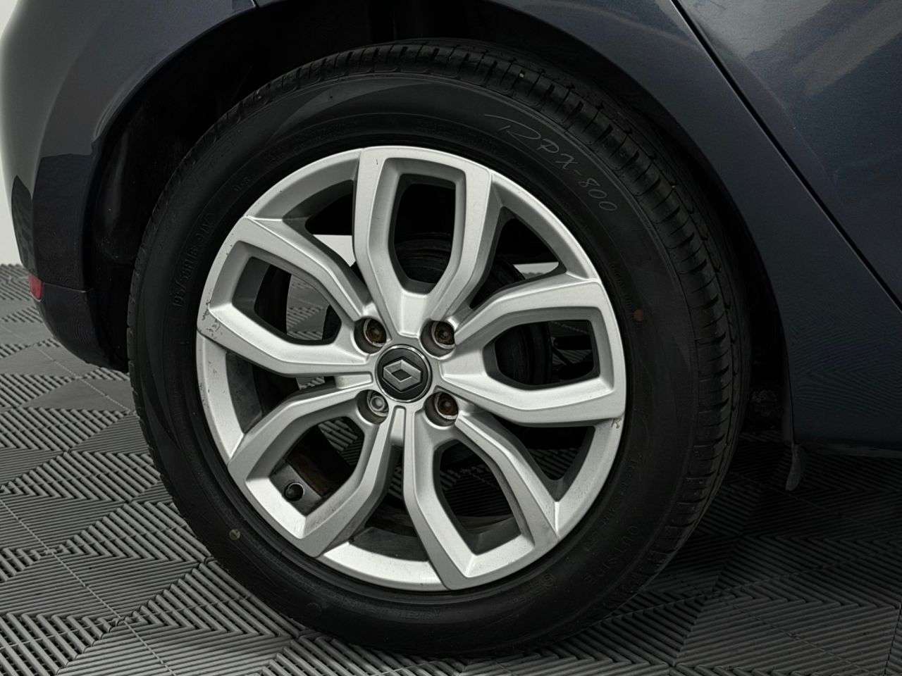2017 RENAULT CLIO 2017 RENAULT CLIO