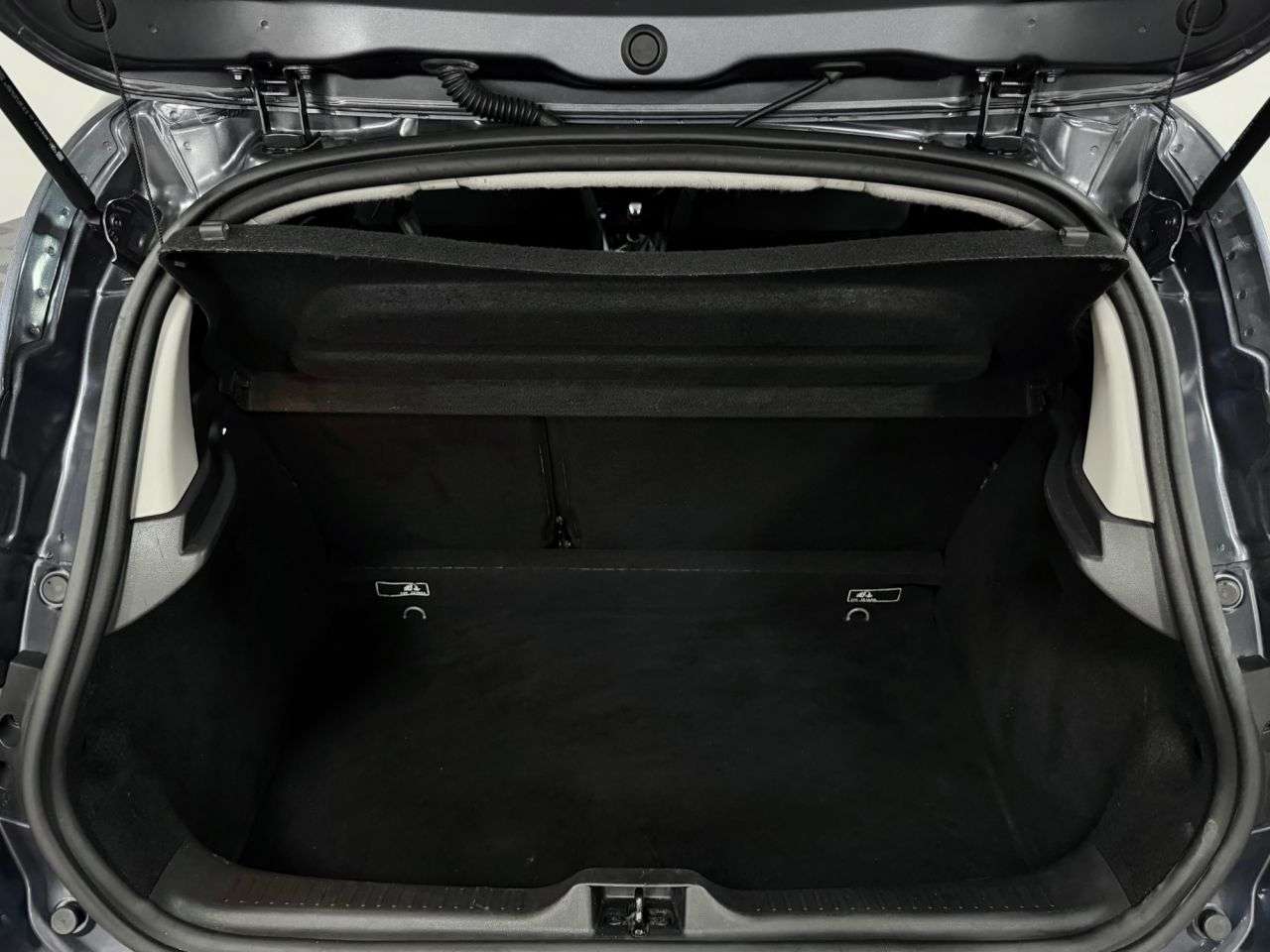 2017 RENAULT CLIO 2017 RENAULT CLIO