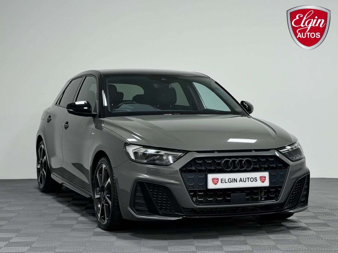 A 2022 AUDI A1 Black Edition Sportback 30 TFSI ( 110 bhp ) A 2022 AUDI A1 Black Edition Sportback 30 TFSI ( 110 bhp )