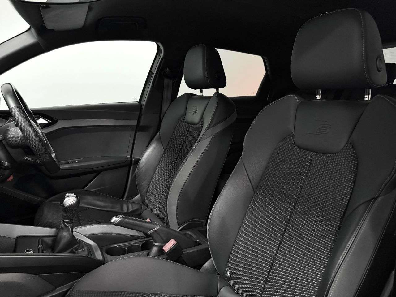2022 AUDI A1 2022 AUDI A1