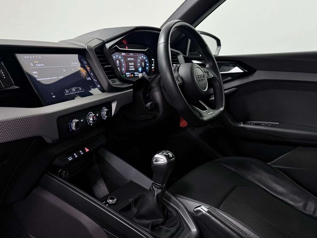2022 AUDI A1 2022 AUDI A1