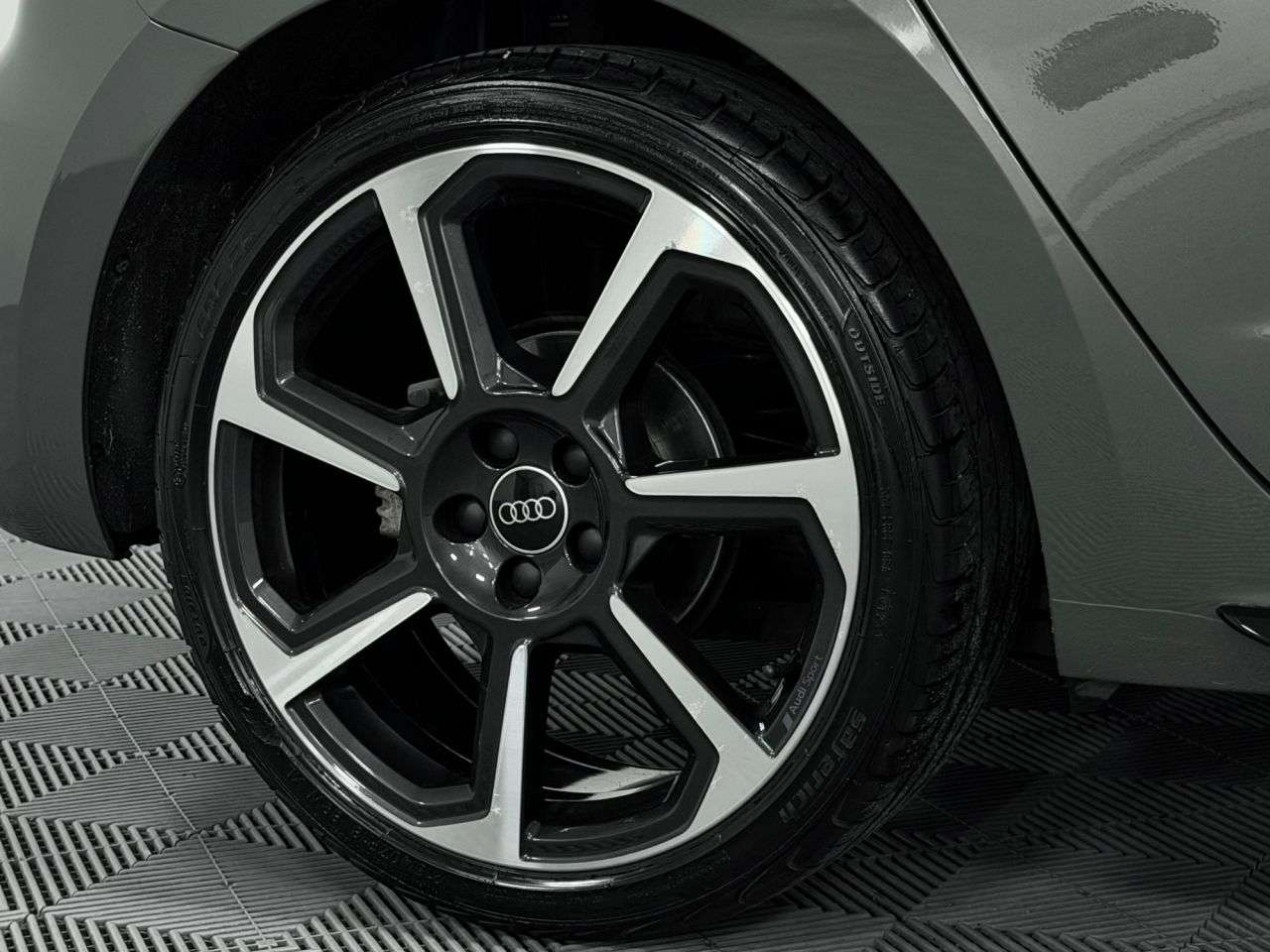 2022 AUDI A1 2022 AUDI A1