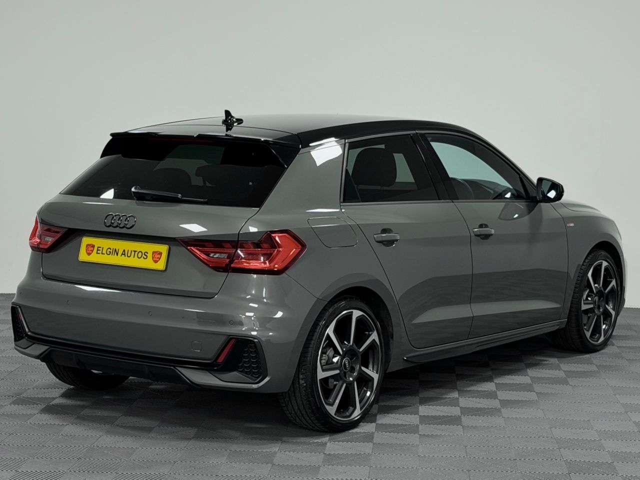 2022 AUDI A1 2022 AUDI A1