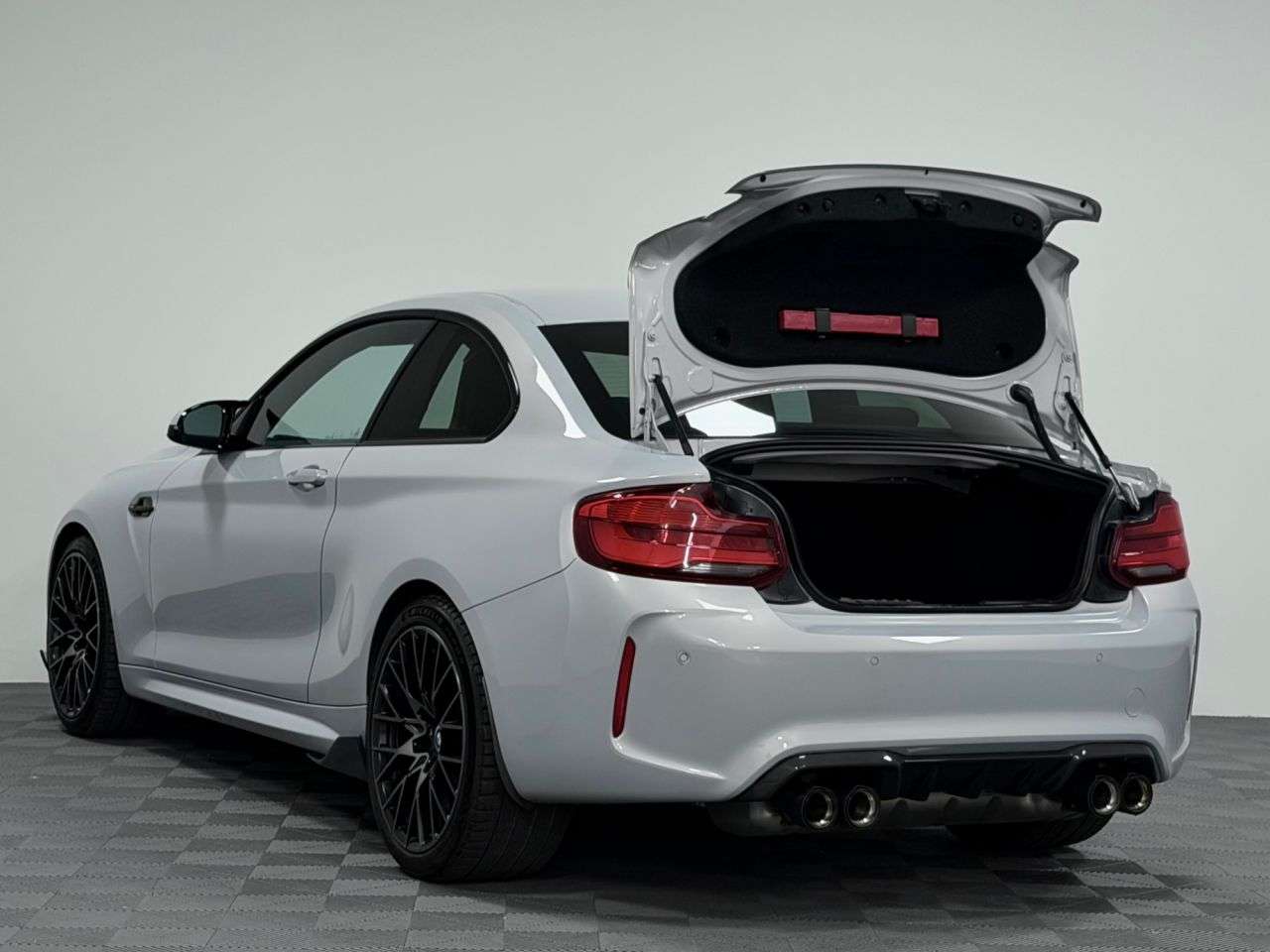 2018 BMW M2 2018 BMW M2