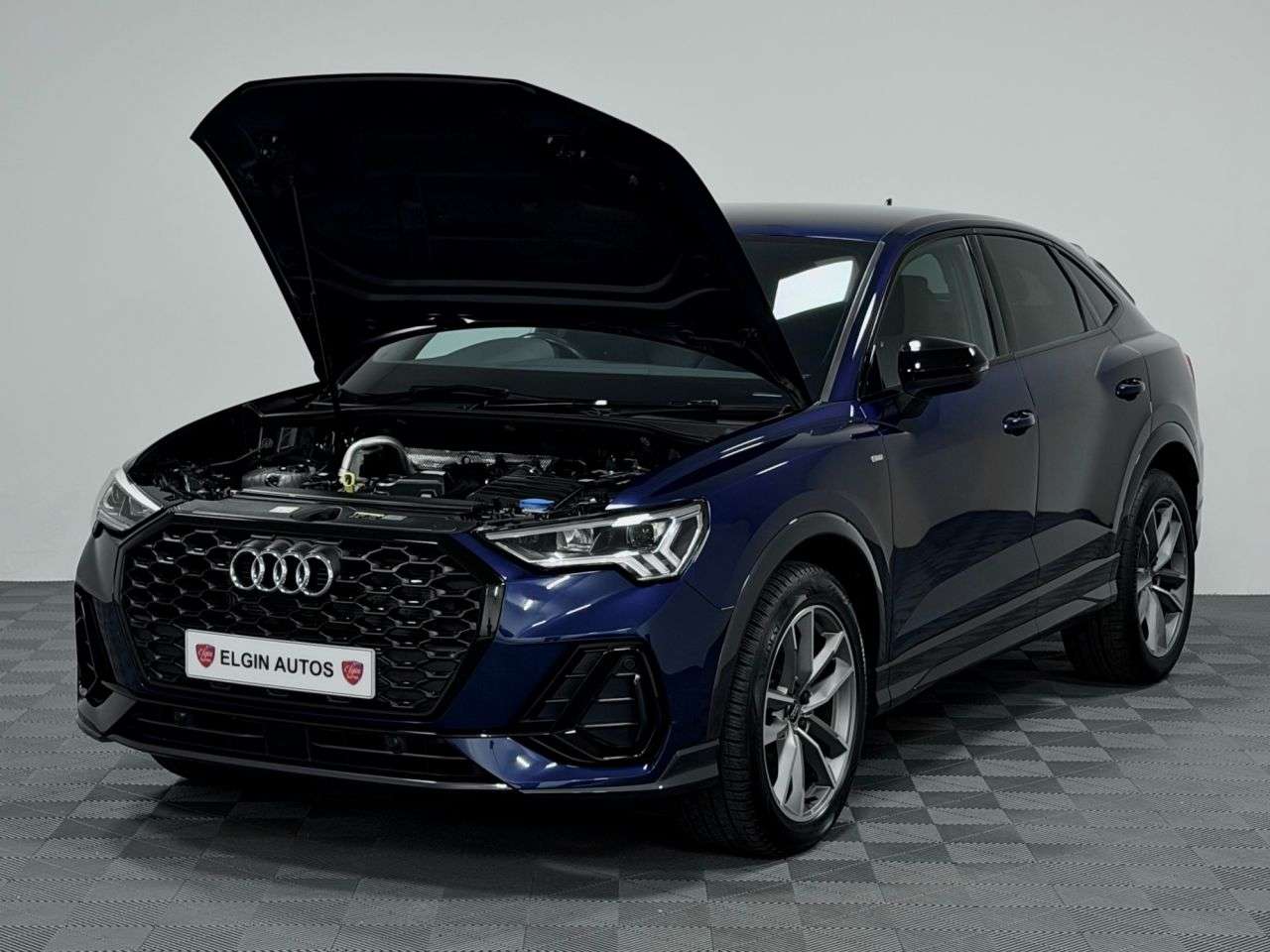 2023 AUDI Q3 2023 AUDI Q3
