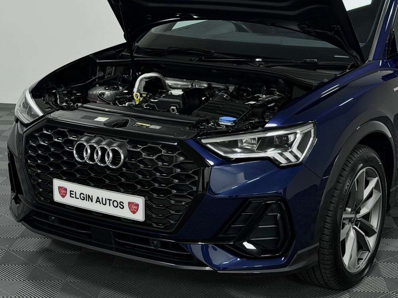 2023 AUDI Q3 2023 AUDI Q3
