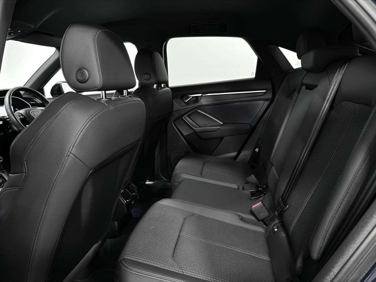 2023 AUDI Q3 2023 AUDI Q3