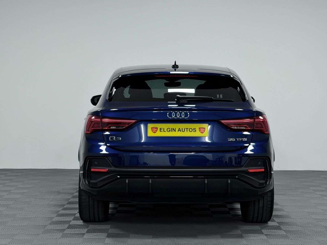 2023 AUDI Q3 2023 AUDI Q3