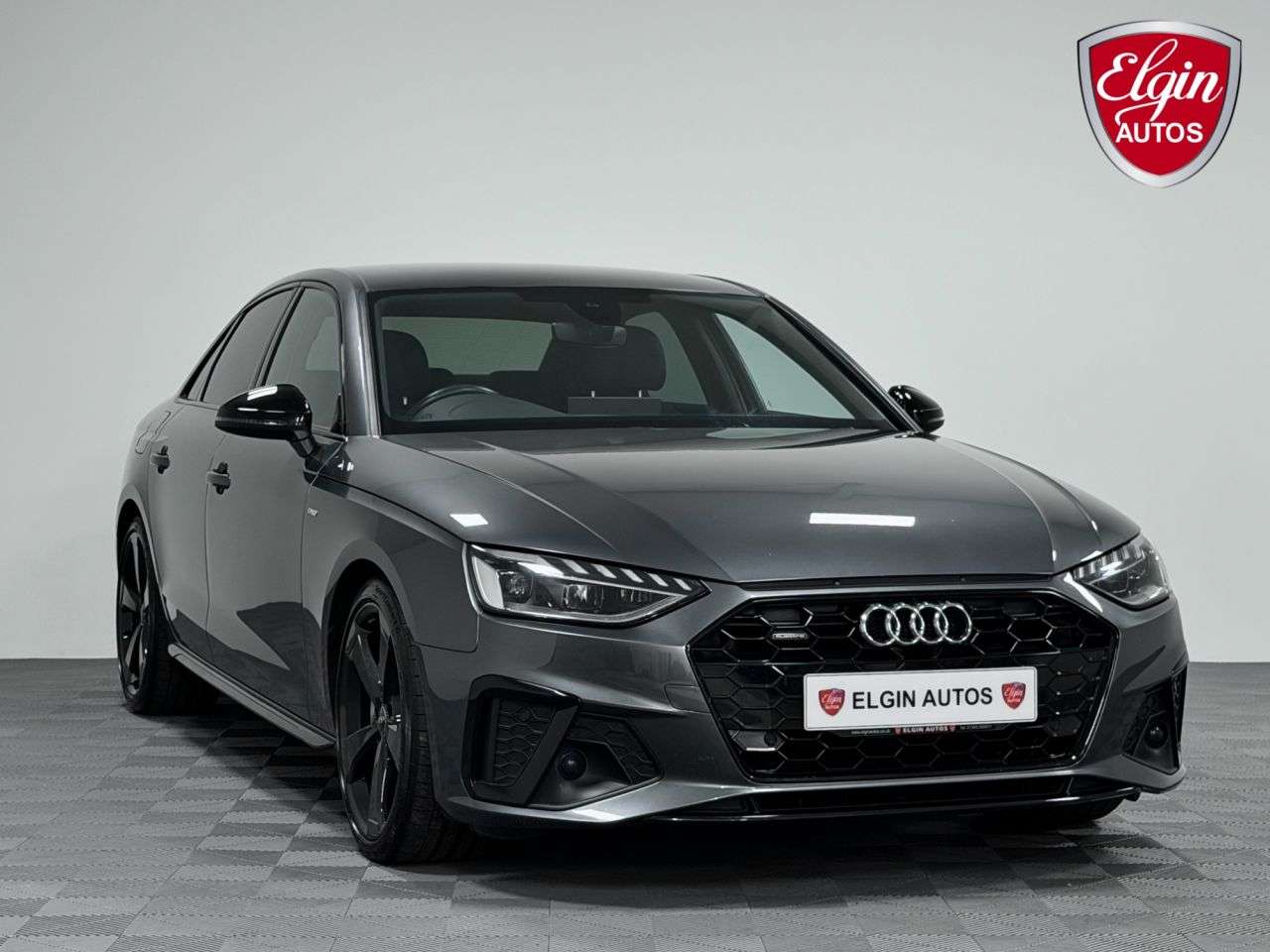 A 2020 AUDI A4 Black Edition Quattro 40 TDI S Tronic ( 190 bhp ) A 2020 AUDI A4 Black Edition Quattro 40 TDI S Tronic ( 190 bhp )