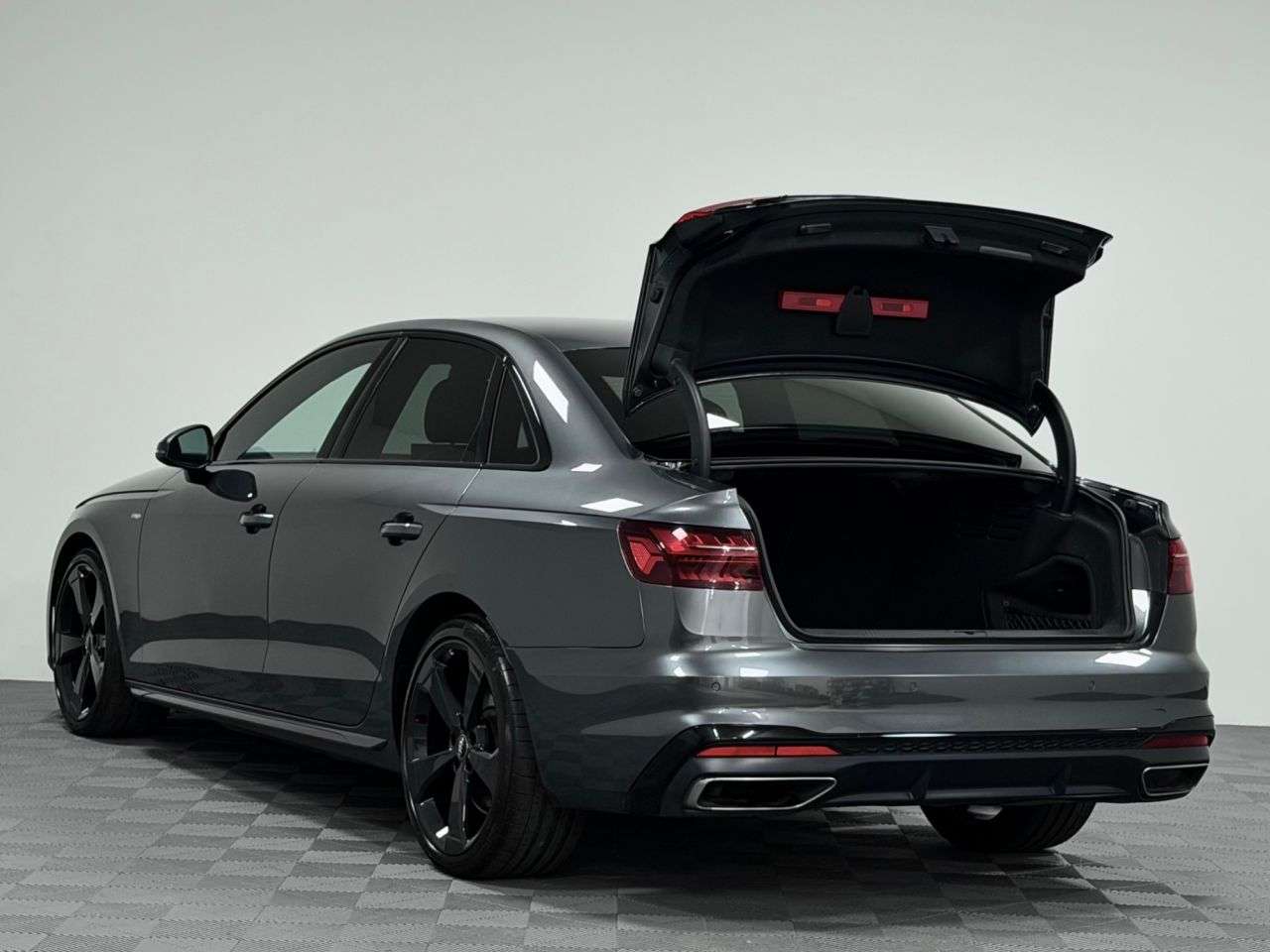 2020 AUDI A4 2020 AUDI A4