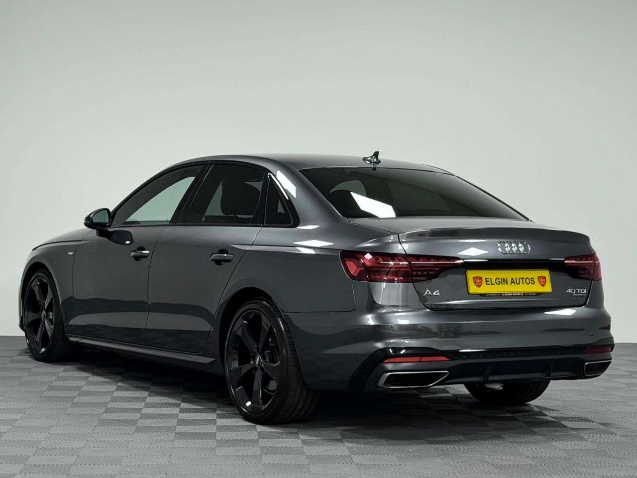 2020 AUDI A4 2020 AUDI A4