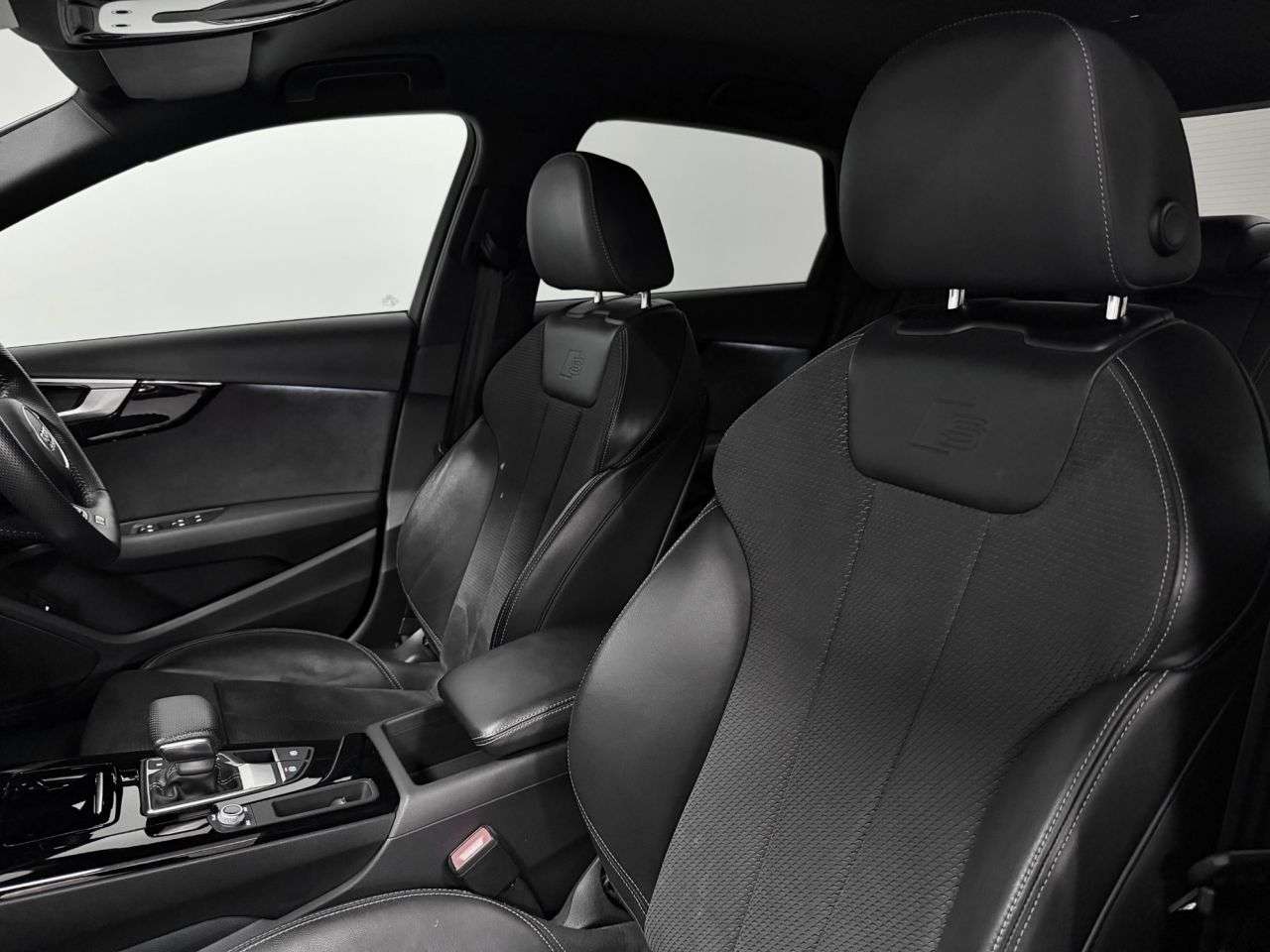 2020 AUDI A4 2020 AUDI A4