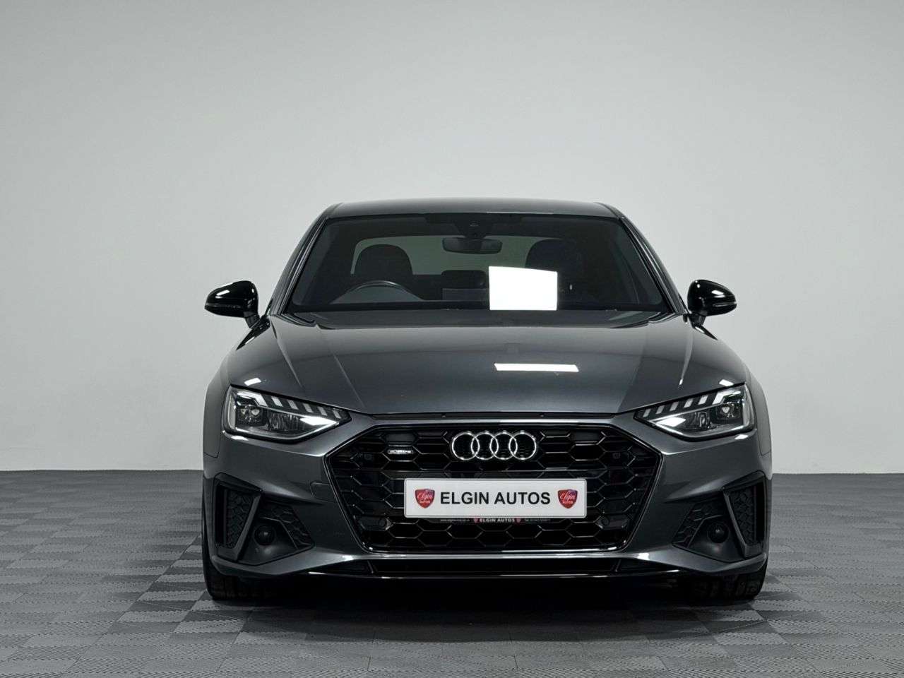 A 2020 AUDI A4 Black Edition Quattro 40 TDI S Tronic ( 190 bhp ) A 2020 AUDI A4 Black Edition Quattro 40 TDI S Tronic ( 190 bhp )