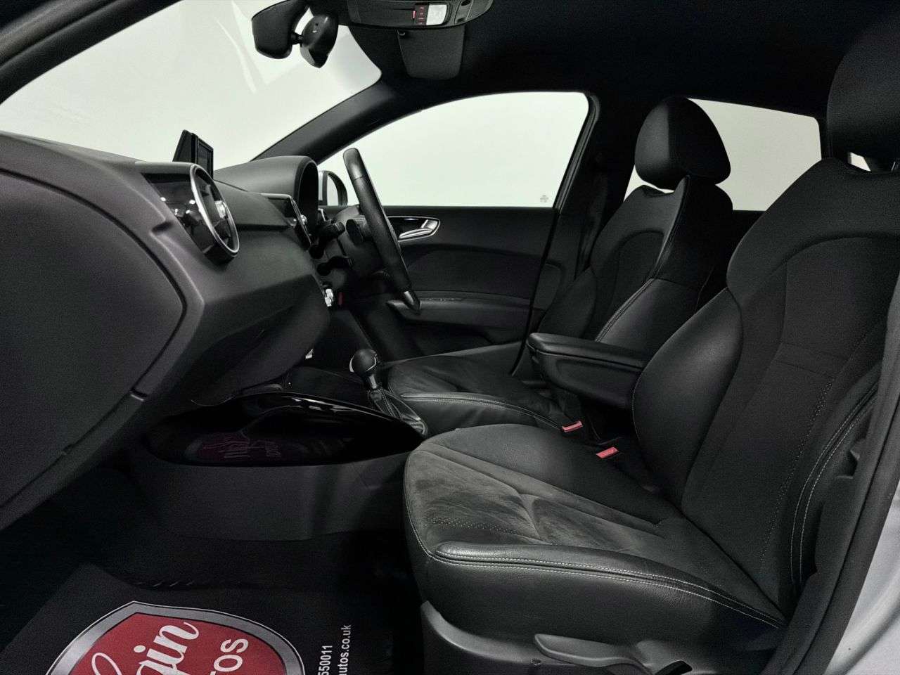 2017 AUDI A1 2017 AUDI A1