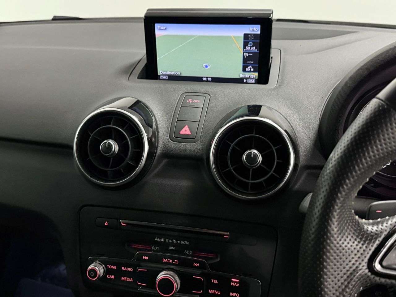 2017 AUDI A1 2017 AUDI A1