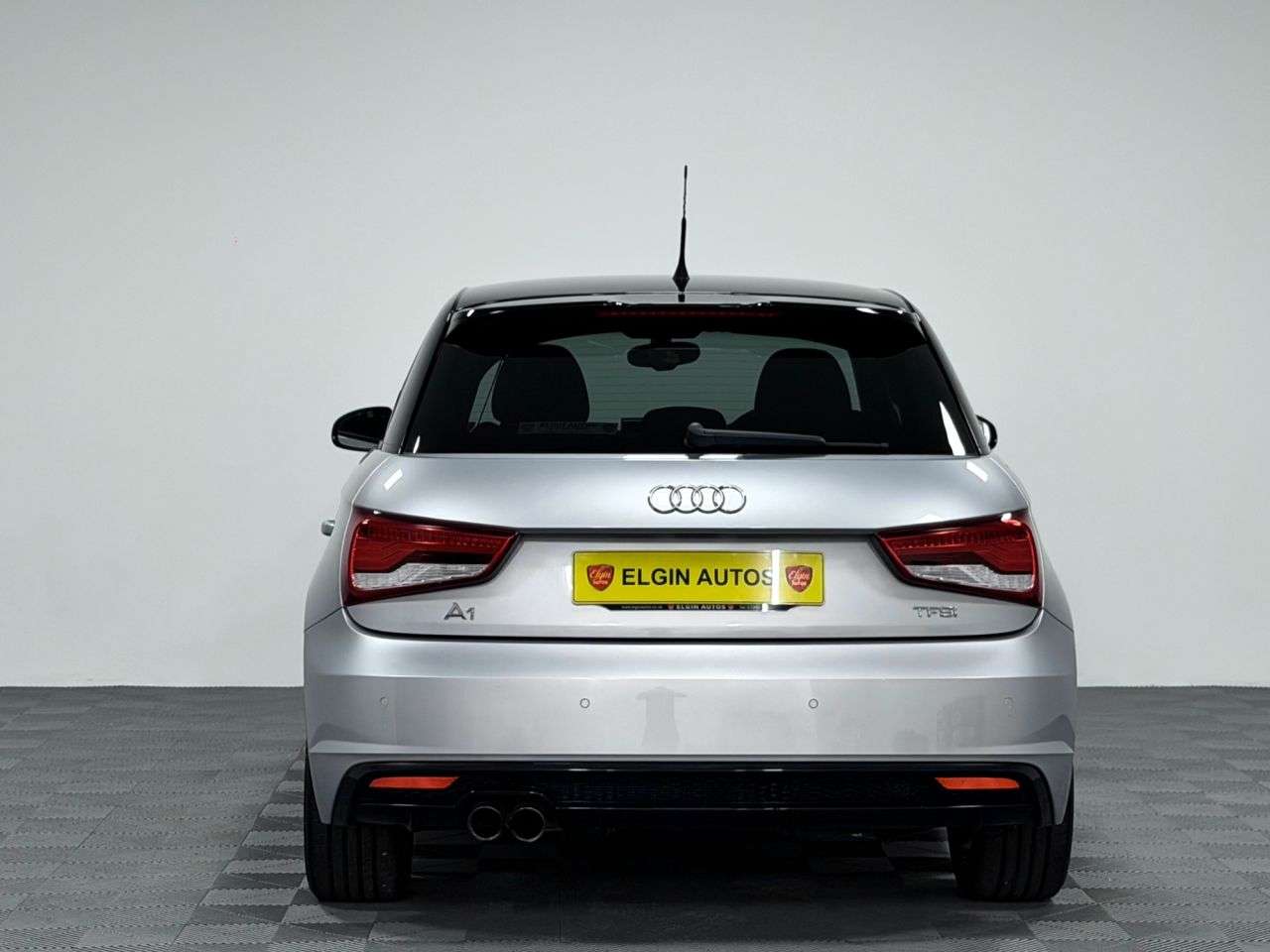 2017 AUDI A1 2017 AUDI A1