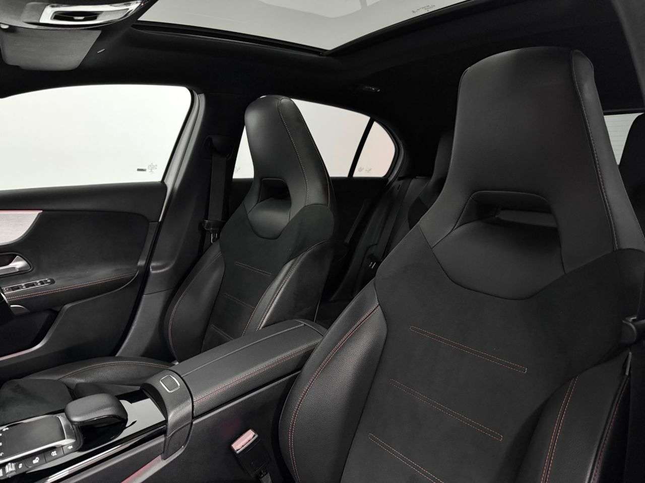 2021 MERCEDES-BENZ A CLASS 2021 MERCEDES-BENZ A CLASS