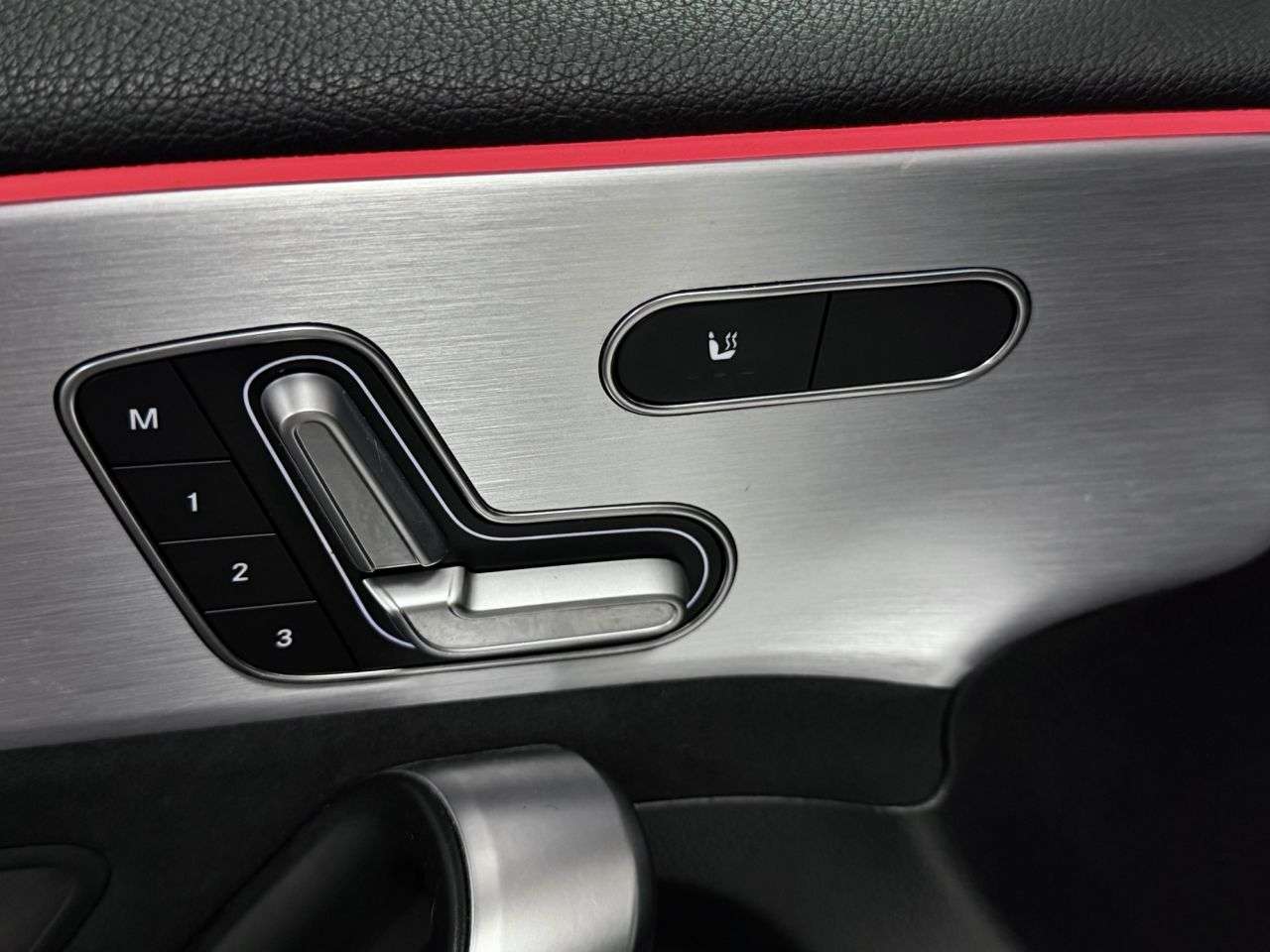 2021 MERCEDES-BENZ A CLASS 2021 MERCEDES-BENZ A CLASS