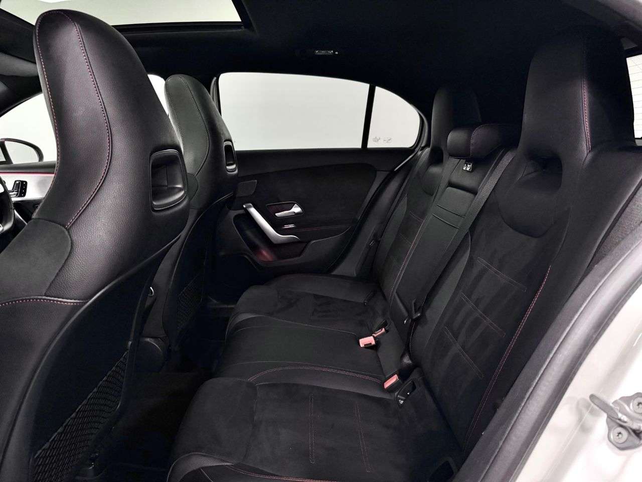 2021 MERCEDES-BENZ A CLASS 2021 MERCEDES-BENZ A CLASS