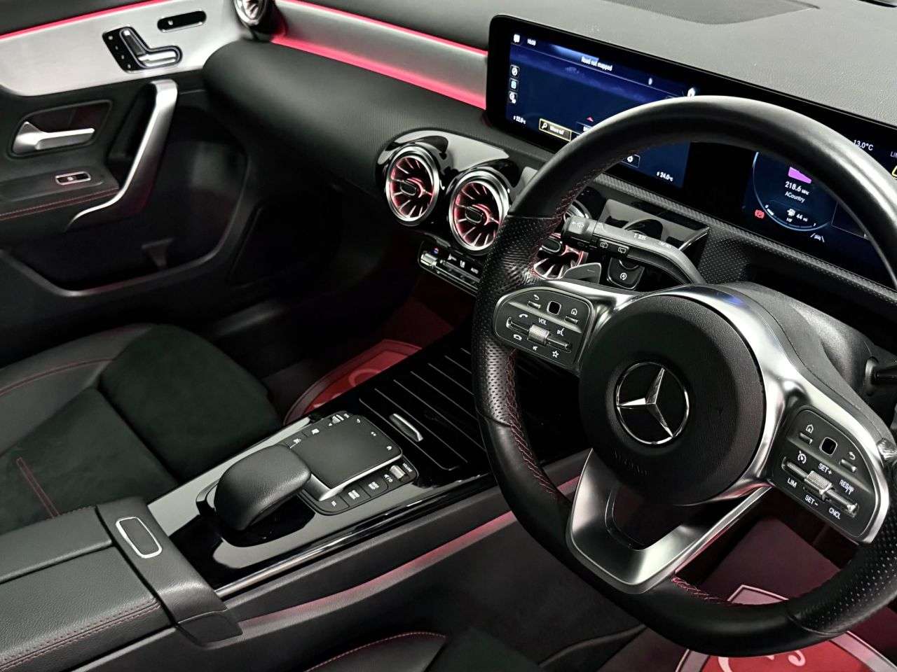 2021 MERCEDES-BENZ A CLASS 2021 MERCEDES-BENZ A CLASS