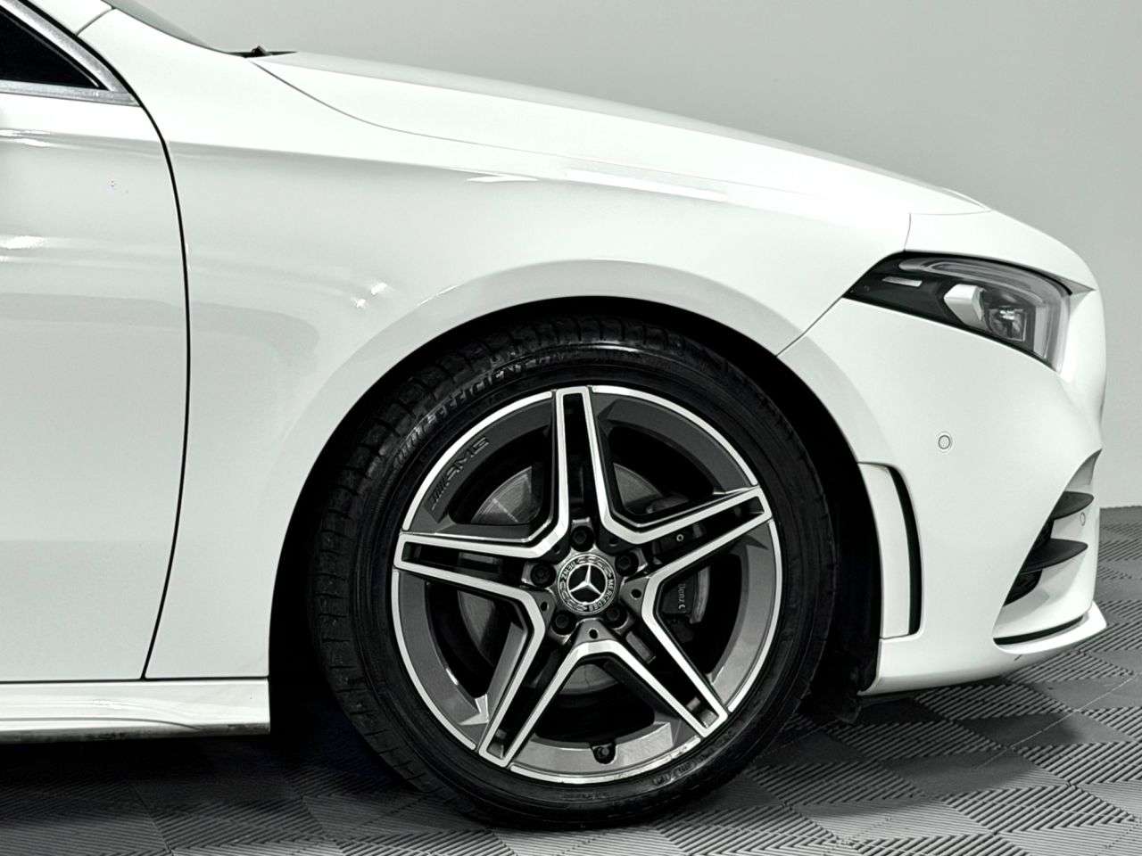 2021 MERCEDES-BENZ A CLASS 2021 MERCEDES-BENZ A CLASS