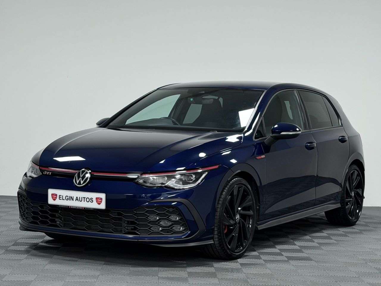 A 2021 VOLKSWAGEN GOLF GTI 2.0 TSI DSG ( 245 bhp ) A 2021 VOLKSWAGEN GOLF GTI 2.0 TSI DSG ( 245 bhp )