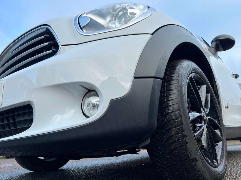 2011 MINI COUNTRYMAN 2011 MINI COUNTRYMAN
