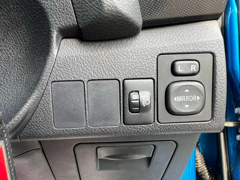 2012 TOYOTA AURIS 2012 TOYOTA AURIS