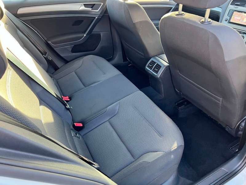 2017 VOLKSWAGEN GOLF 2017 VOLKSWAGEN GOLF