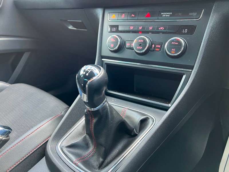 2014 SEAT LEON 2014 SEAT LEON