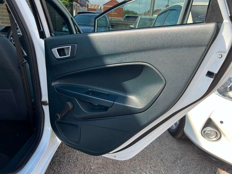 2012 FORD FIESTA 2012 FORD FIESTA