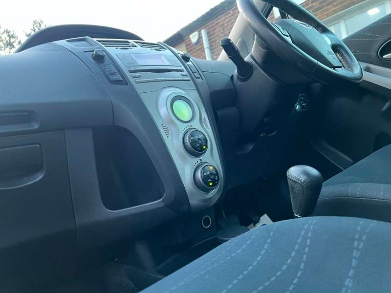 2007 TOYOTA YARIS 2007 TOYOTA YARIS